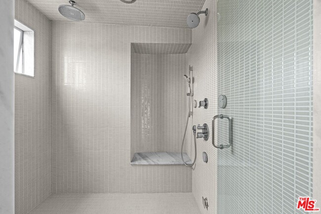 Building Photo - 524 Altair Pl