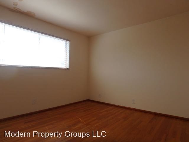 Building Photo - 1728 E Broadway