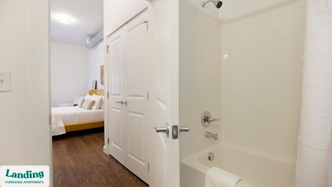 Building Photo - 1903 E Marshall St