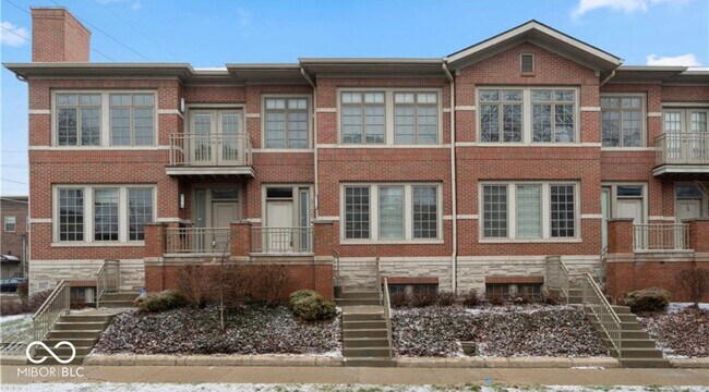 Primary Photo - 2106 N Pennsylvania St