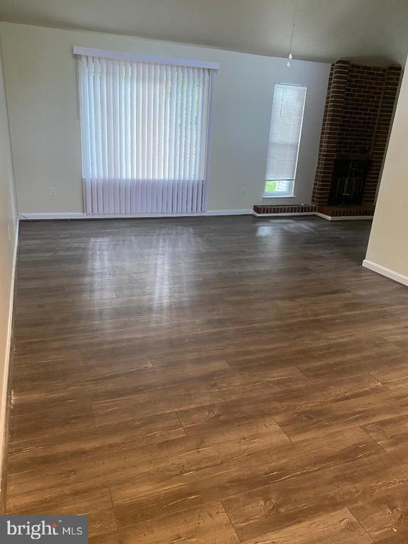 Building Photo - 15531 Peach Walker Dr