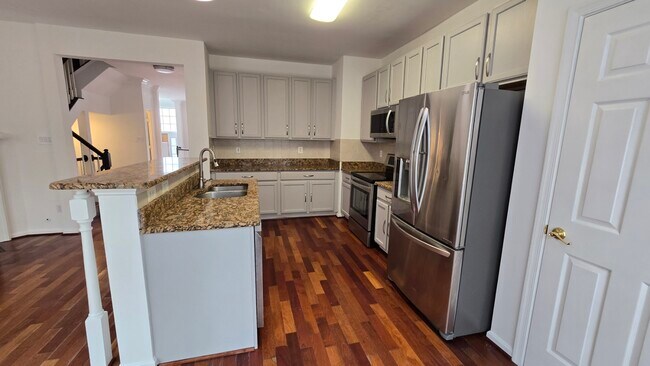 Building Photo - 21138 Angela Square