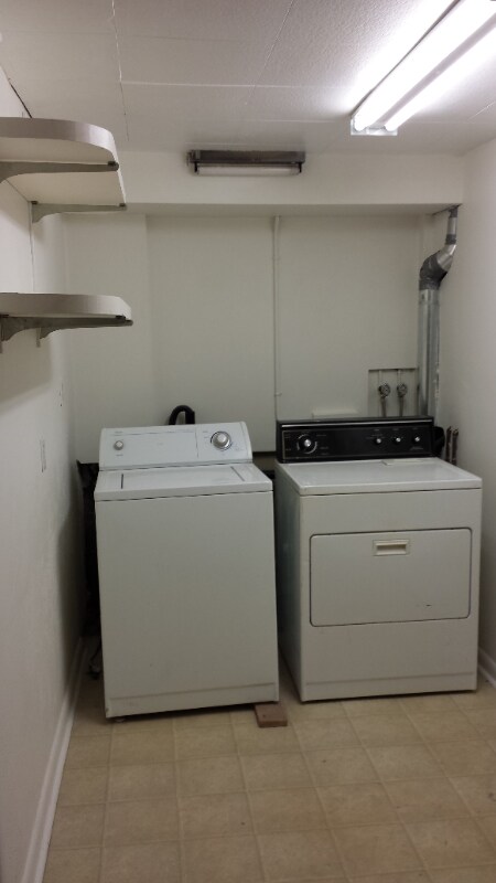 Building Photo - 3251 Sheridan Boulevard