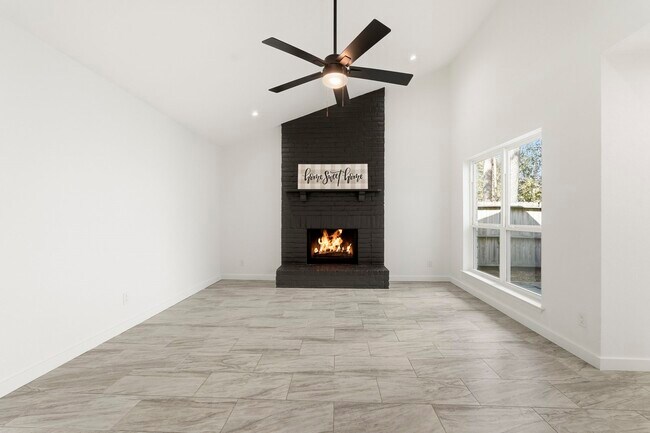 Building Photo - 23326 Briarcreek Blvd