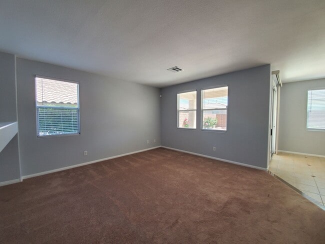 Building Photo - 11077 Crystal Crest Ct
