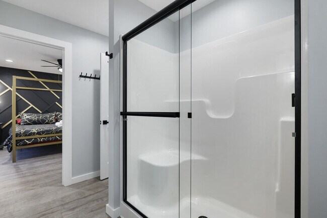 Building Photo - 126 Petrarch Trail