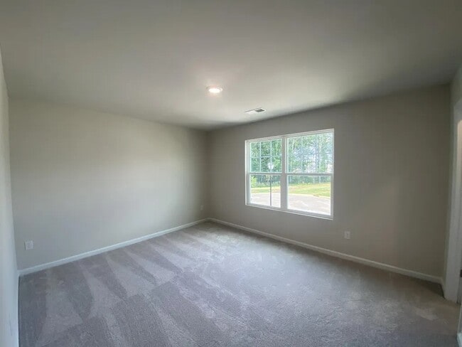 Building Photo - 1537 Woodhouse Dr