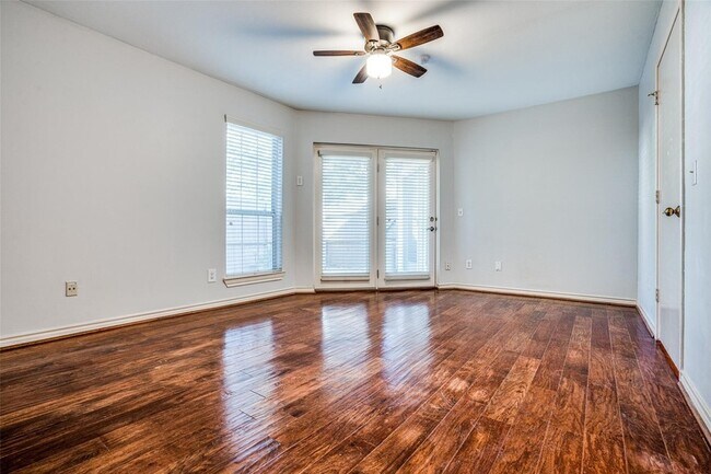 Building Photo - 17820 Windflower Way
