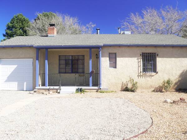 Front of house - 406 Carlisle Boulevard Southeast