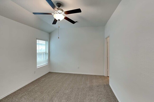Building Photo - 18727 Faustina Way