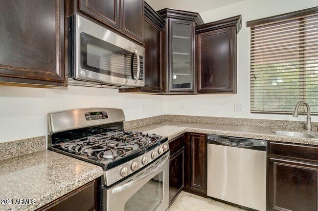 Building Photo - 1705 W Pelican Dr