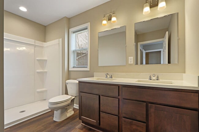 Building Photo - 342 Cattail Ct