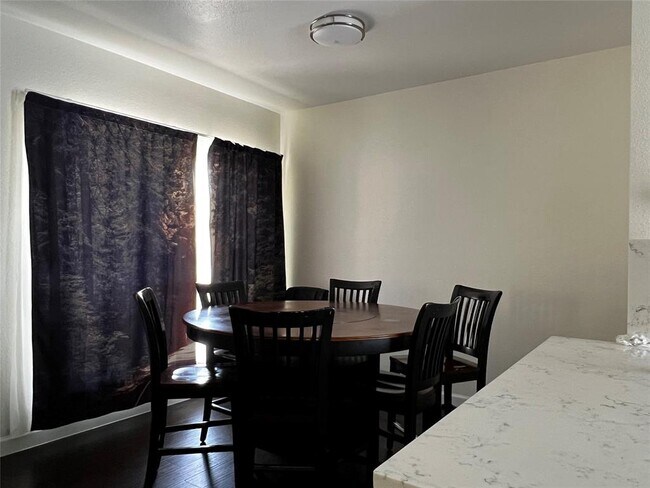 Building Photo - 3573 Ranch Rd 620