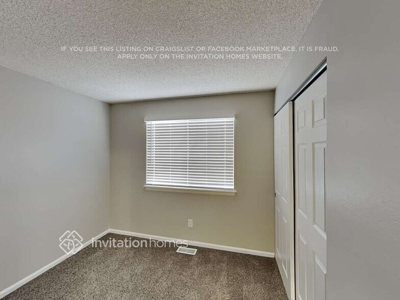 Building Photo - 4445 E 93rd Dr