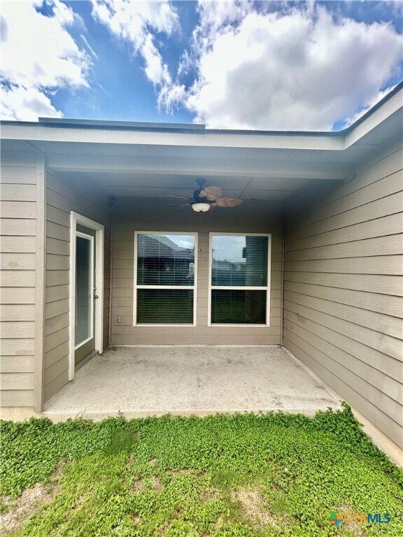 Building Photo - 3550 Hurricane Trl