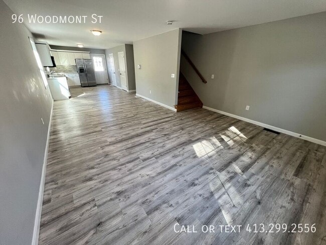 Building Photo - 96 Woodmont St