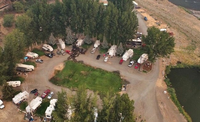 Building Photo - 2245 S Naches Rd