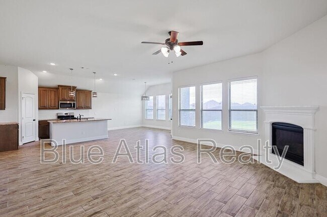 Building Photo - 3008 Bobcat Dr