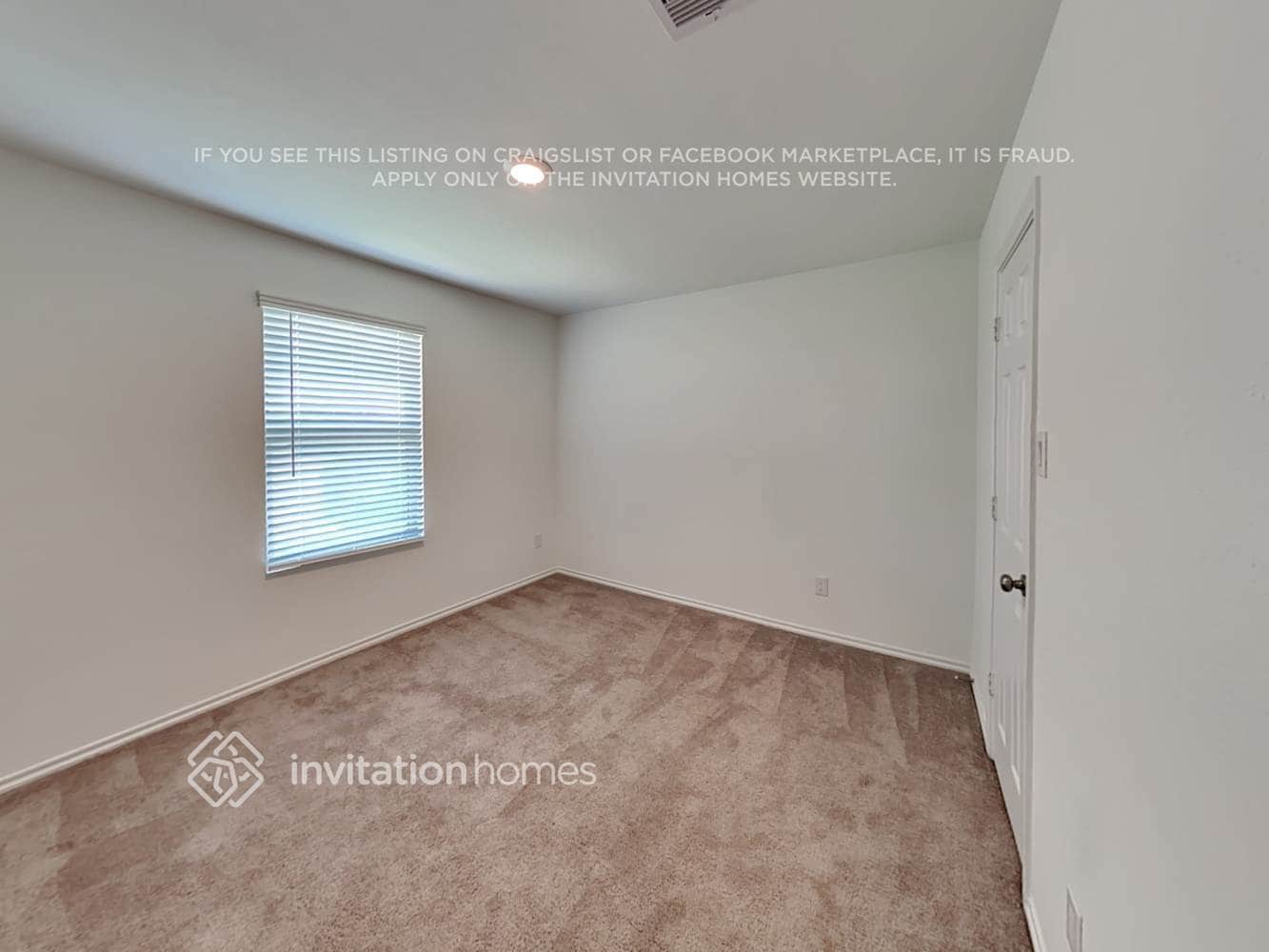 Building Photo - 24127 Mustang Run Dr