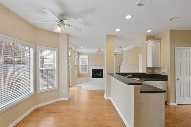 Building Photo - 2109 Berryhill Cir SE