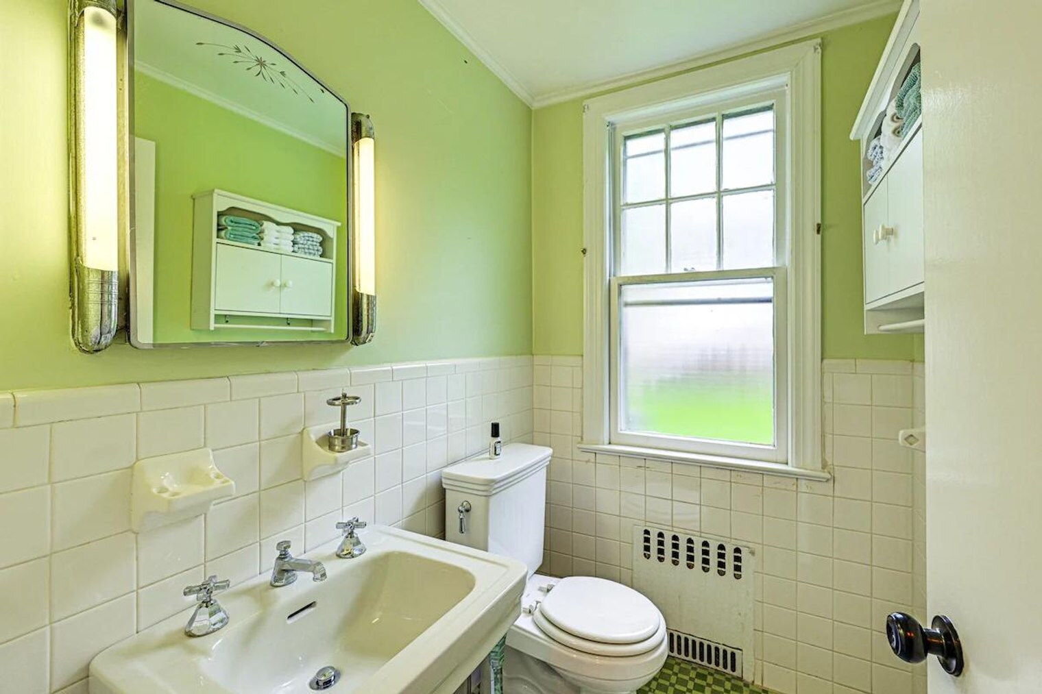 Building Photo - 518 Cortlandt Ave