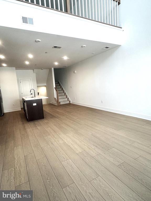 Building Photo - 18208 Donatello Dr