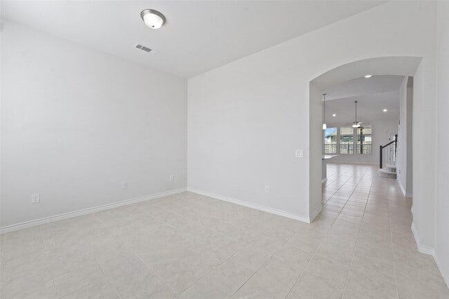 Building Photo - 7203 Buckthorn Holw Trl