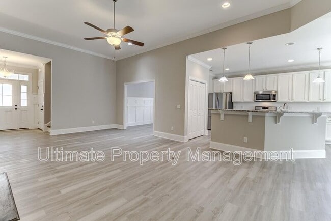 Building Photo - 1202 Matteo Dr