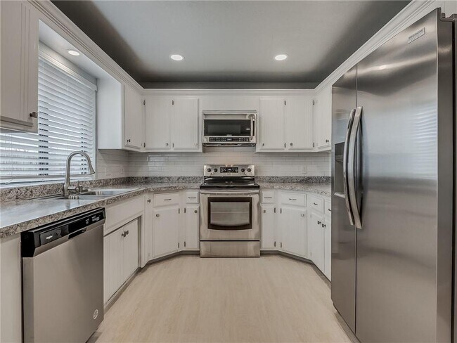 Building Photo - 13156 Marsh Ln