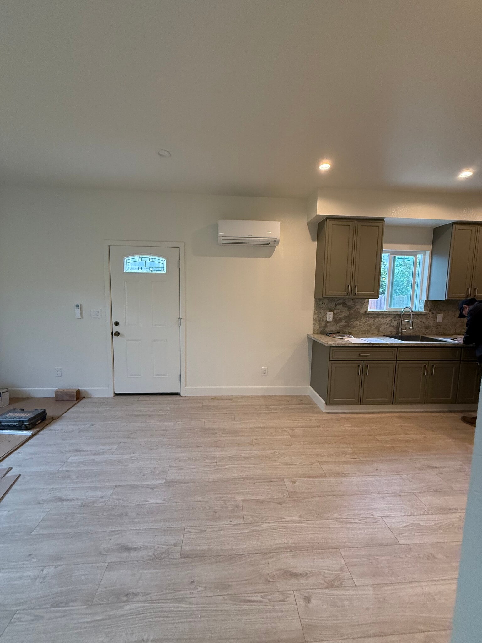 Front door - 37045 Dutra Way