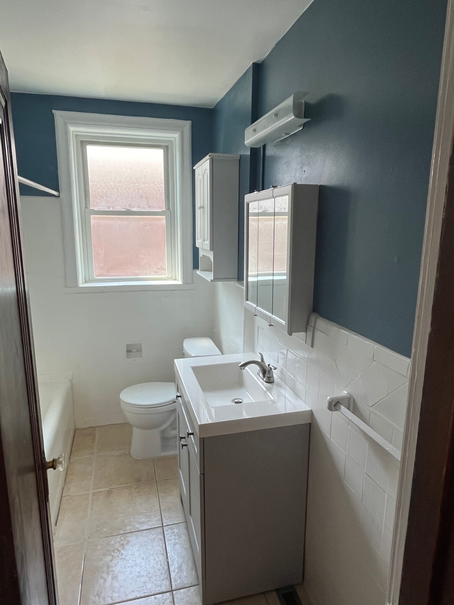 Bathroom - 4932 Potomac St