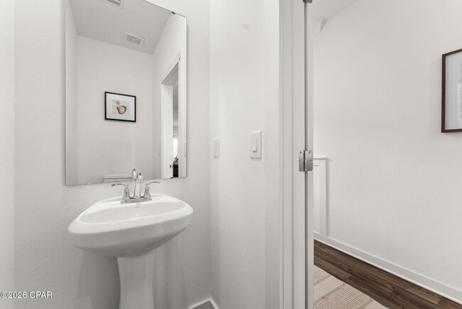 Building Photo - 5899 Tyndall Pl