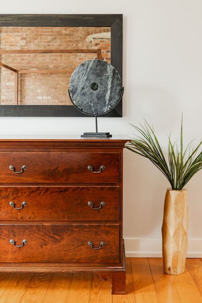 Building Photo - 1201 Jackson St