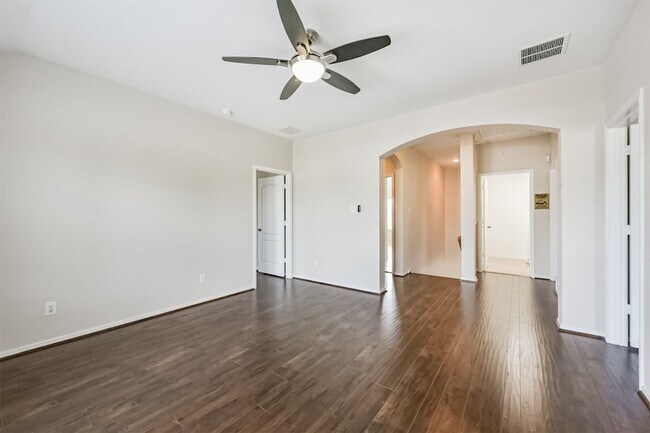 Building Photo - 2601 Hewn Rock Way