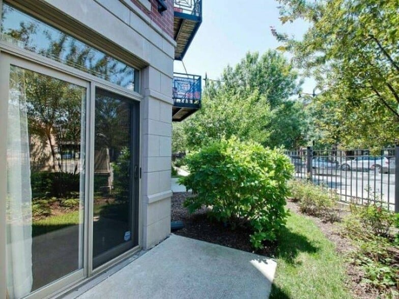 Building Photo - 1451 S Halsted St