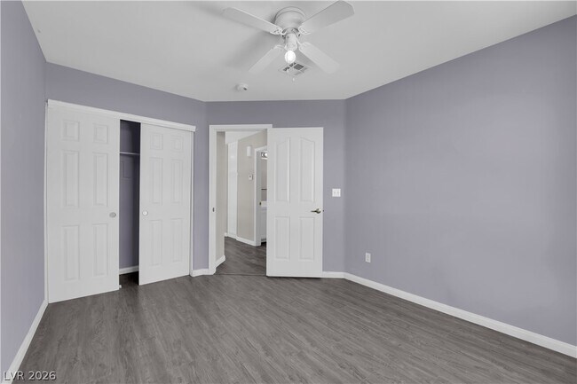 Building Photo - 3733 Horseshoe Mesa St