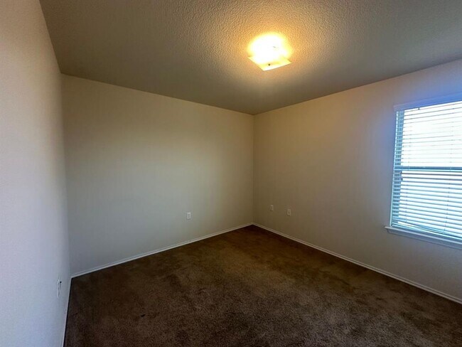 Building Photo - 4220 Creede Dr