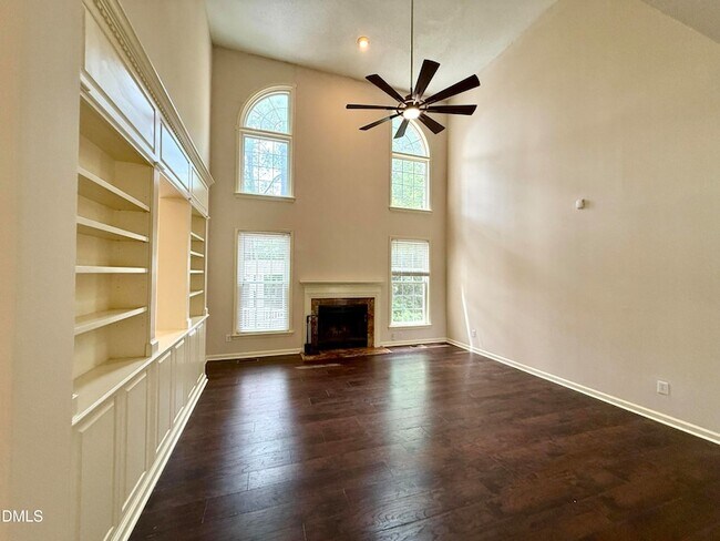Building Photo - 110 Palmer Meadow Ct