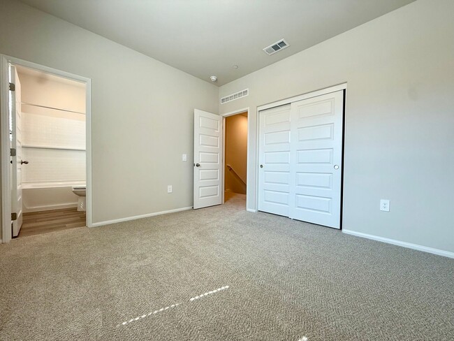 Building Photo - 4889 Merida Way