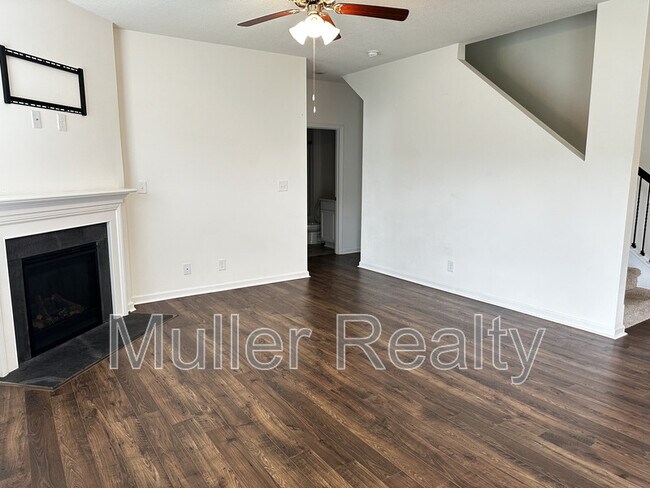 Building Photo - 6048 Bayonet Ln