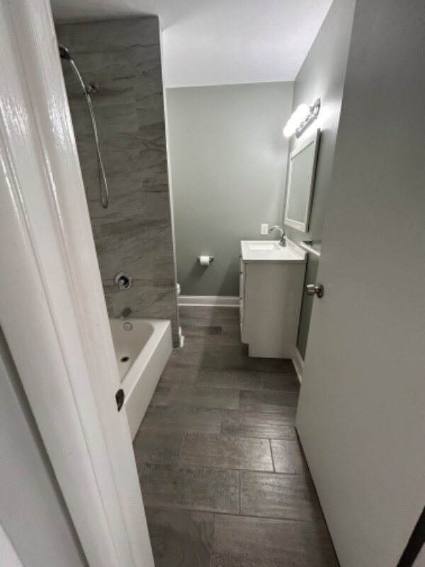 Building Photo - 26 Florence Tollgate Pl