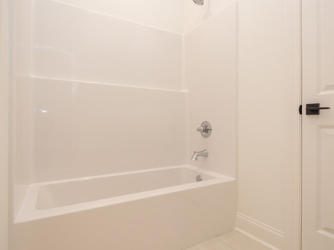 Building Photo - 3504 Fenwick Wy