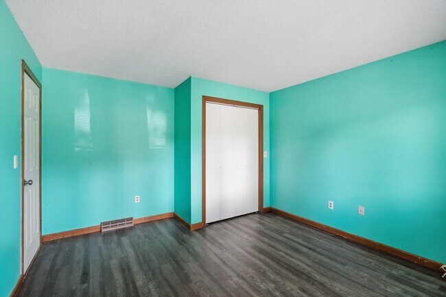 Building Photo - 290 Tremont St