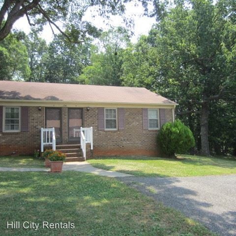 Primary Photo - 136 Deer Creek Dr