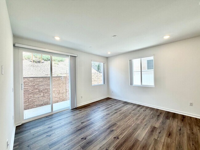 Building Photo - 31404 Lolite Dr