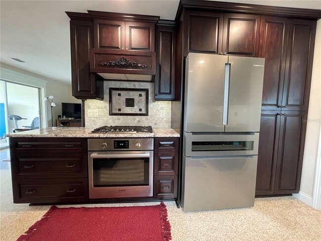 Building Photo - 17045 Dolphin Dr