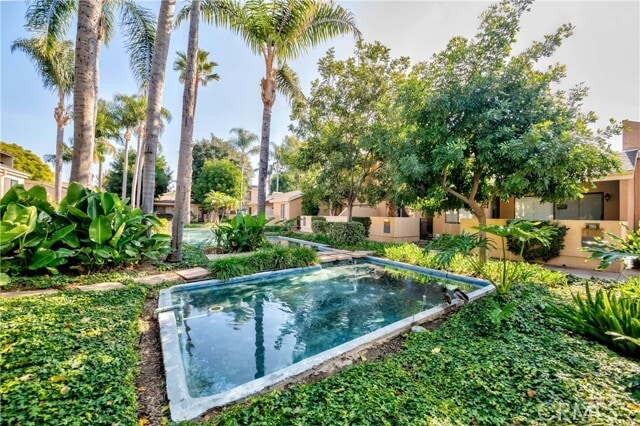 Building Photo - 1520 Windsor Ln