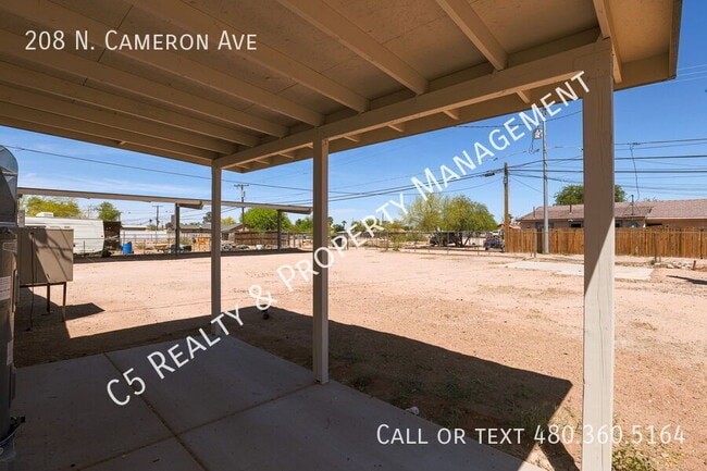 Building Photo - 208 N Cameron St