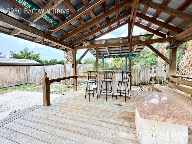 Building Photo - 3950 Baldwin Dr