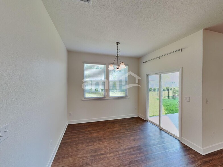 Building Photo - 158 Opal Way